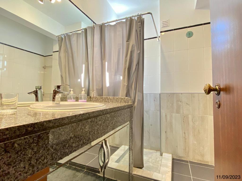 Blife Anya Private Rooms Faro Ngoại thất bức ảnh