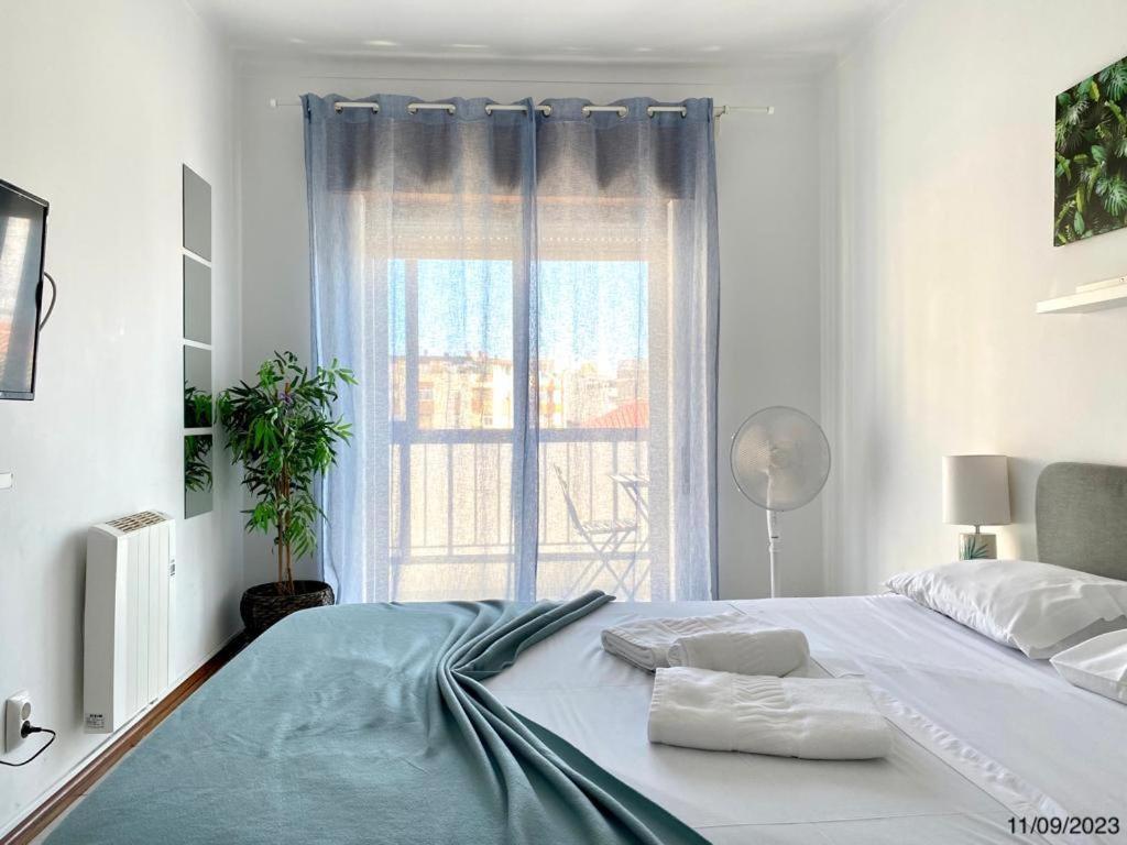 Blife Anya Private Rooms Faro Ngoại thất bức ảnh